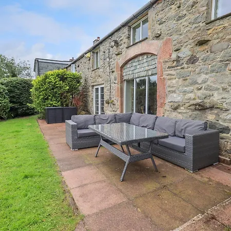 Flaska House * Penrith